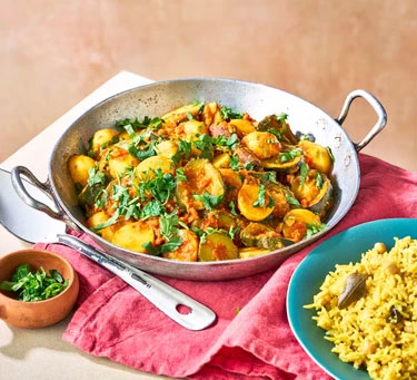 Courgette curry with lemon rice