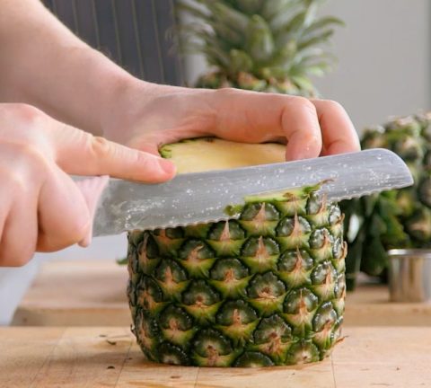 How to cut a pineapple
