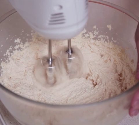 How to cream butter and sugar