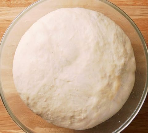 How to knead dough