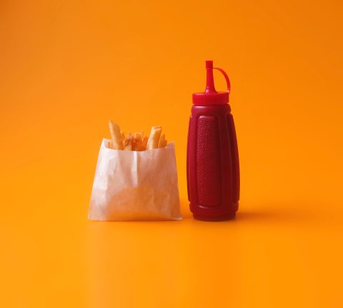 Should ketchup be refrigerated?