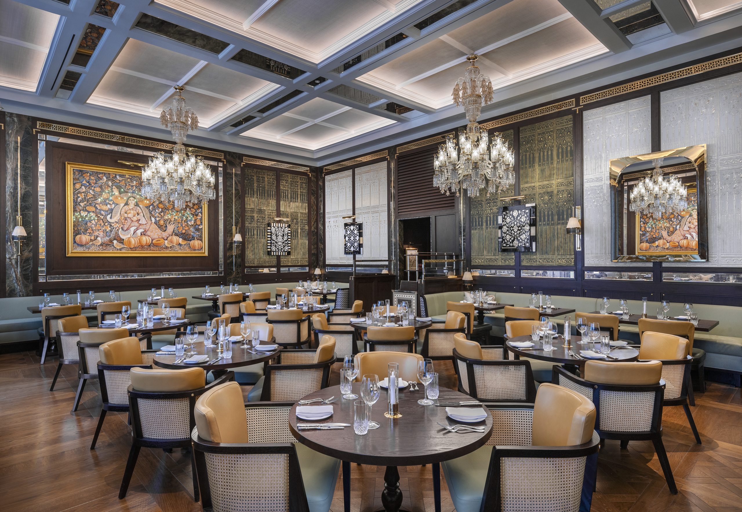 Comedor 1 Cosas que hacer en los Emiratos Árabes Unidos en octubre