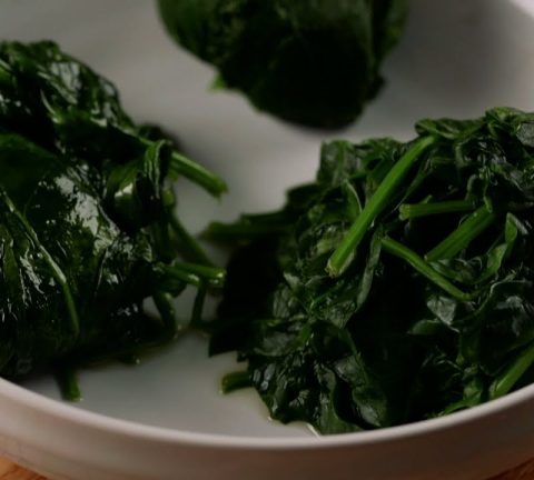 How to cook spinach