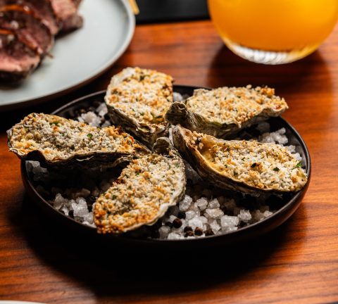 The WB™ Abu Dhabi, Curio Collection by Hilton debuts revamped brunch at The Director’s Club
