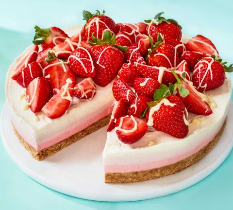 6 strawberry dessert recipes for the summer