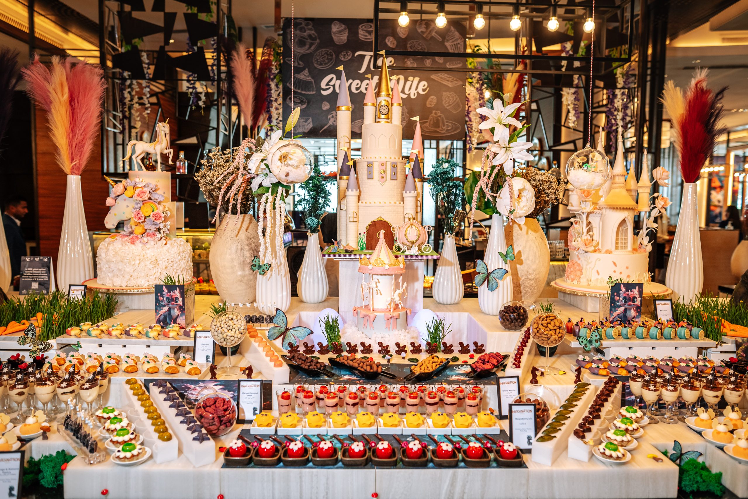 Mowsem - Imagination brunch Hilton Dubai Palm Jumeirah restaurants