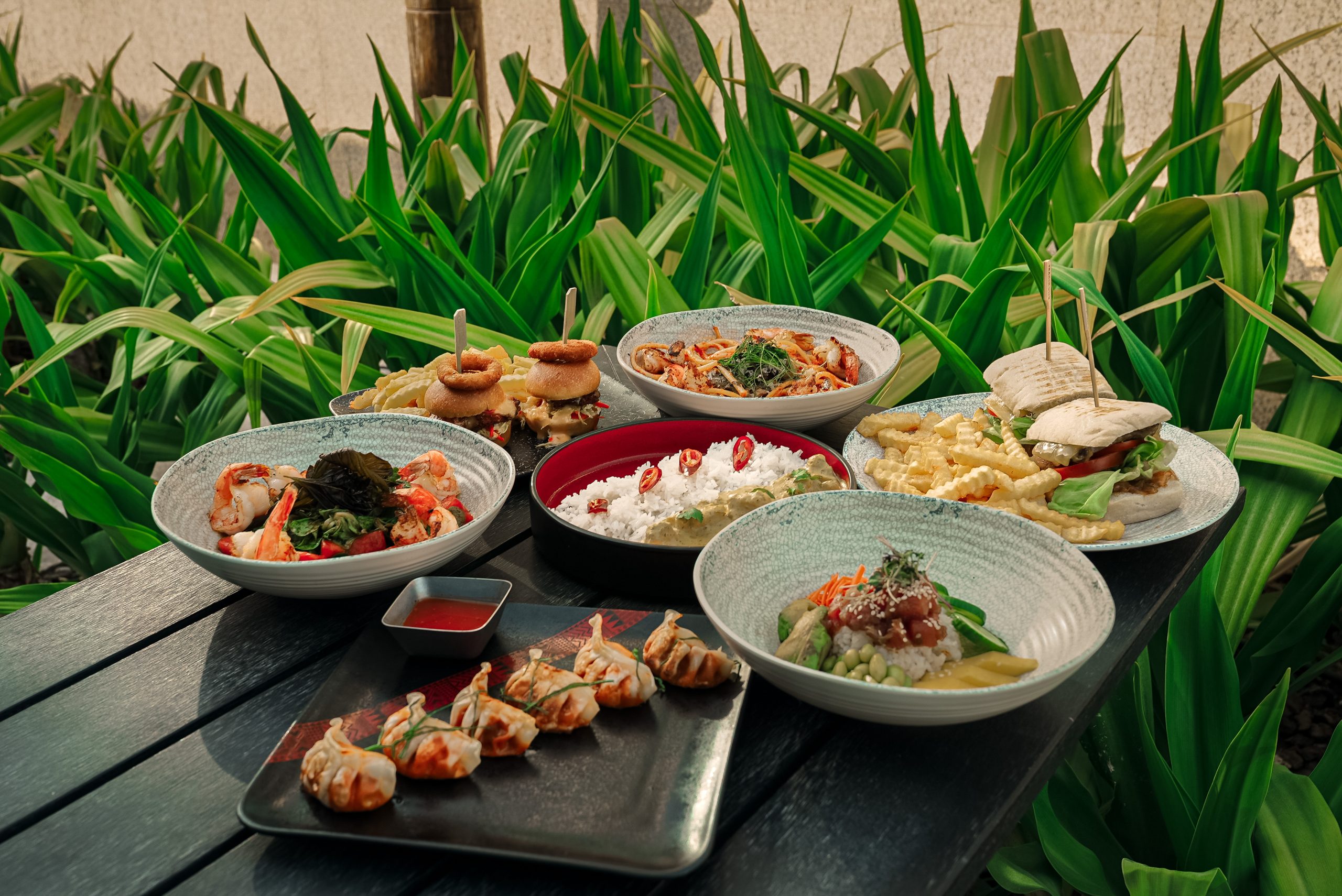 Tahitian Village Hilton Dubai Palm Jumeirah restaurants