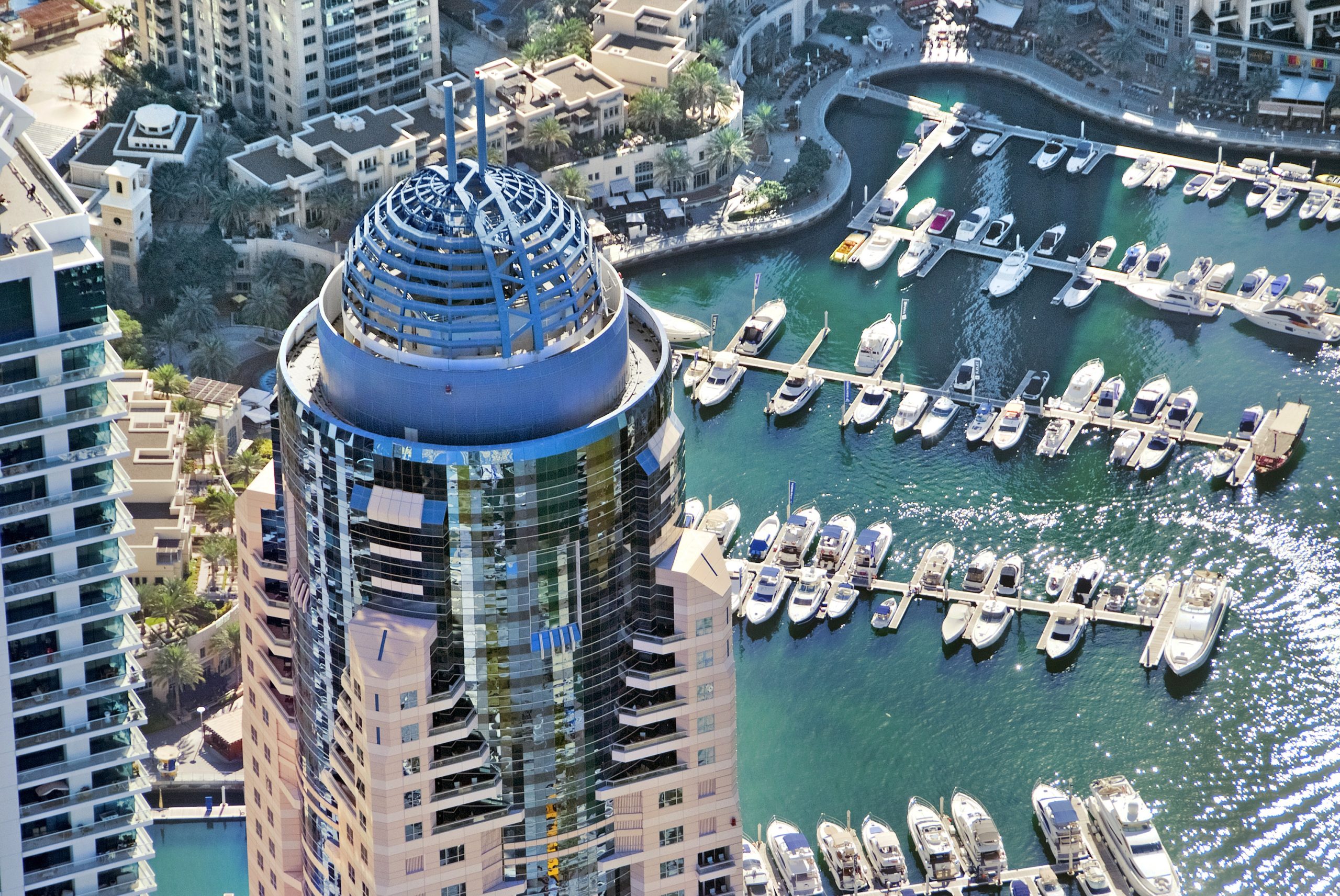 DXBHR_Toma_exterior_del_helicóptero_15