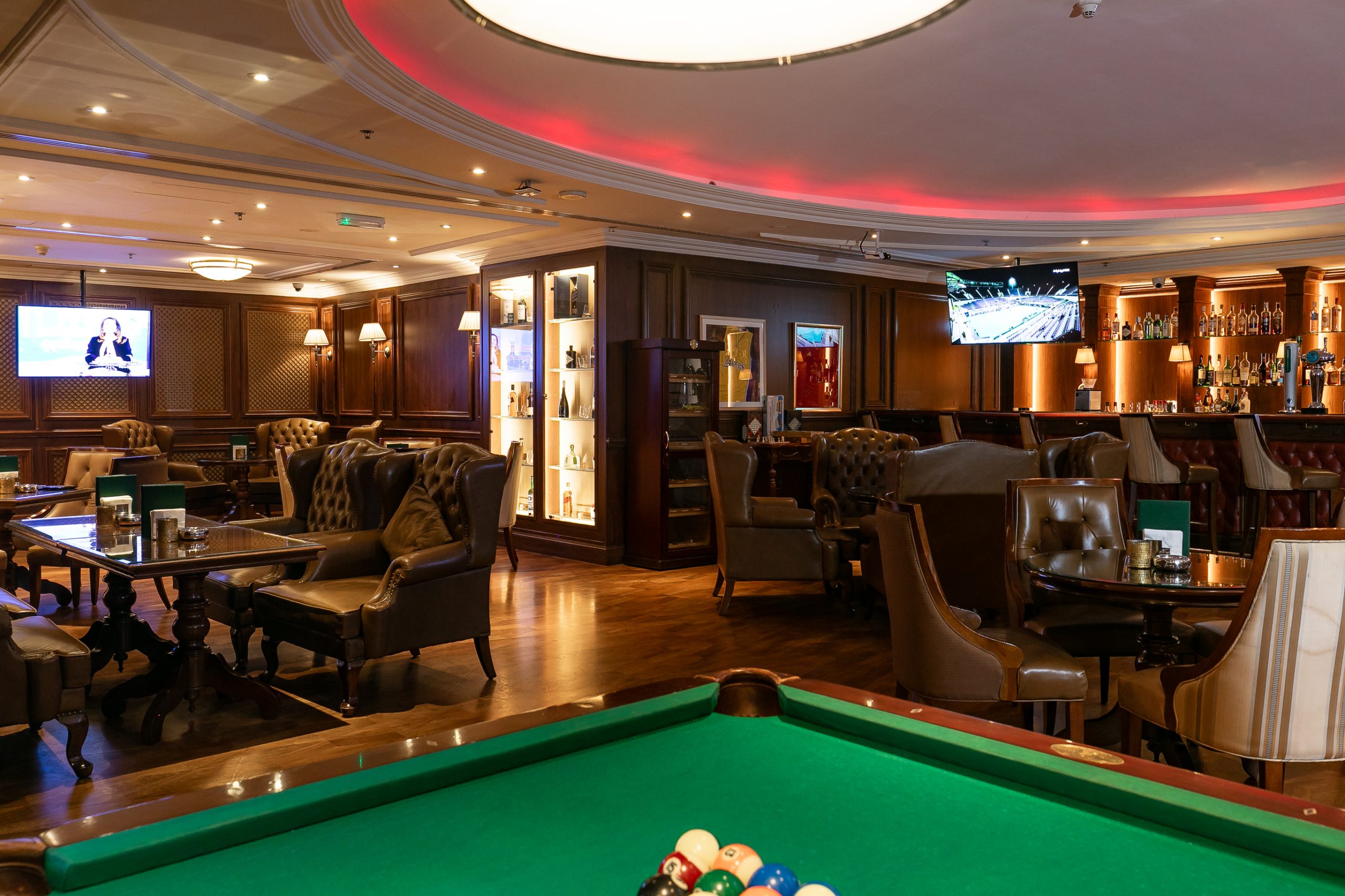 K-WEST SPORTS BAR Premier League in Dubai