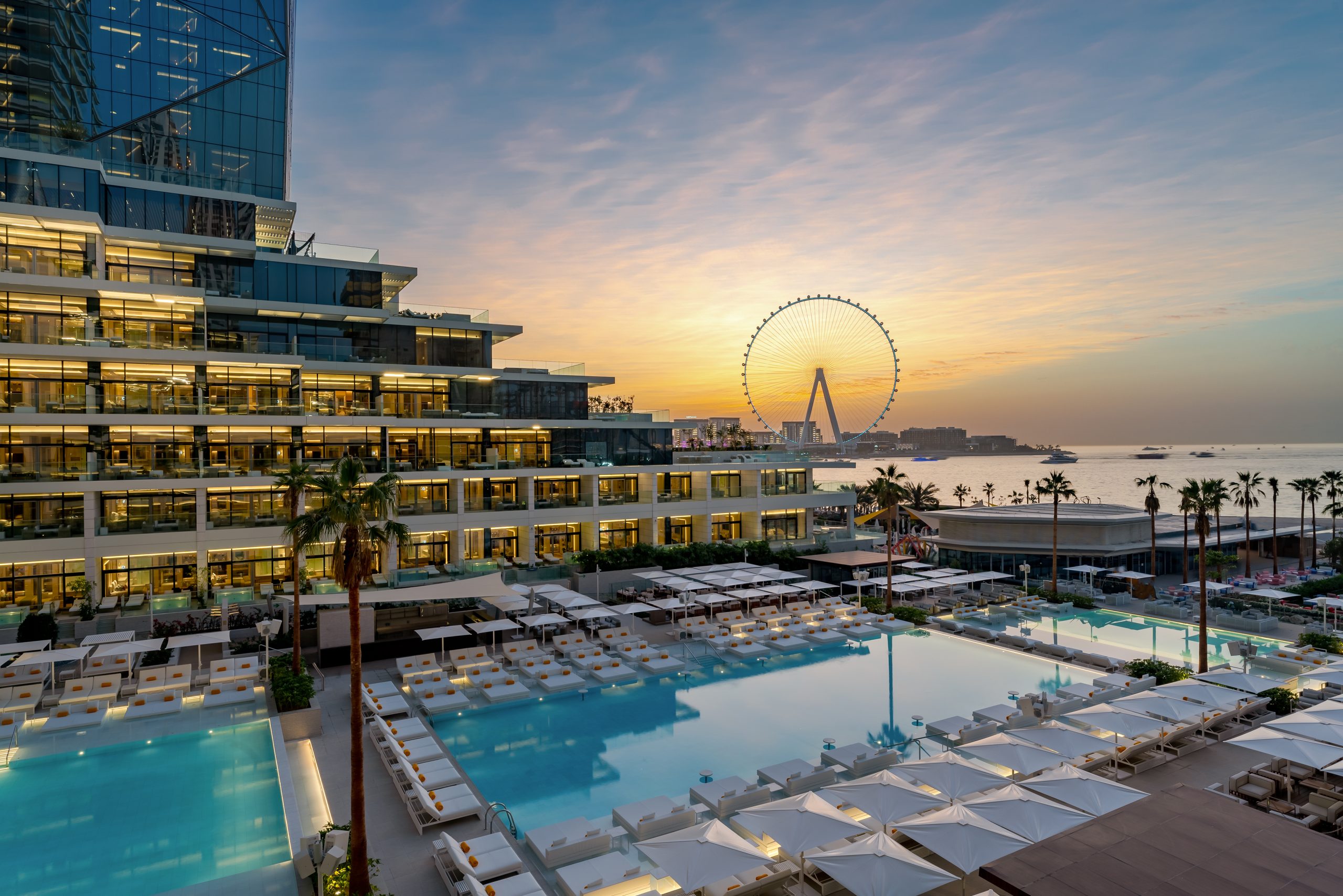 CINCO LUXE JBR