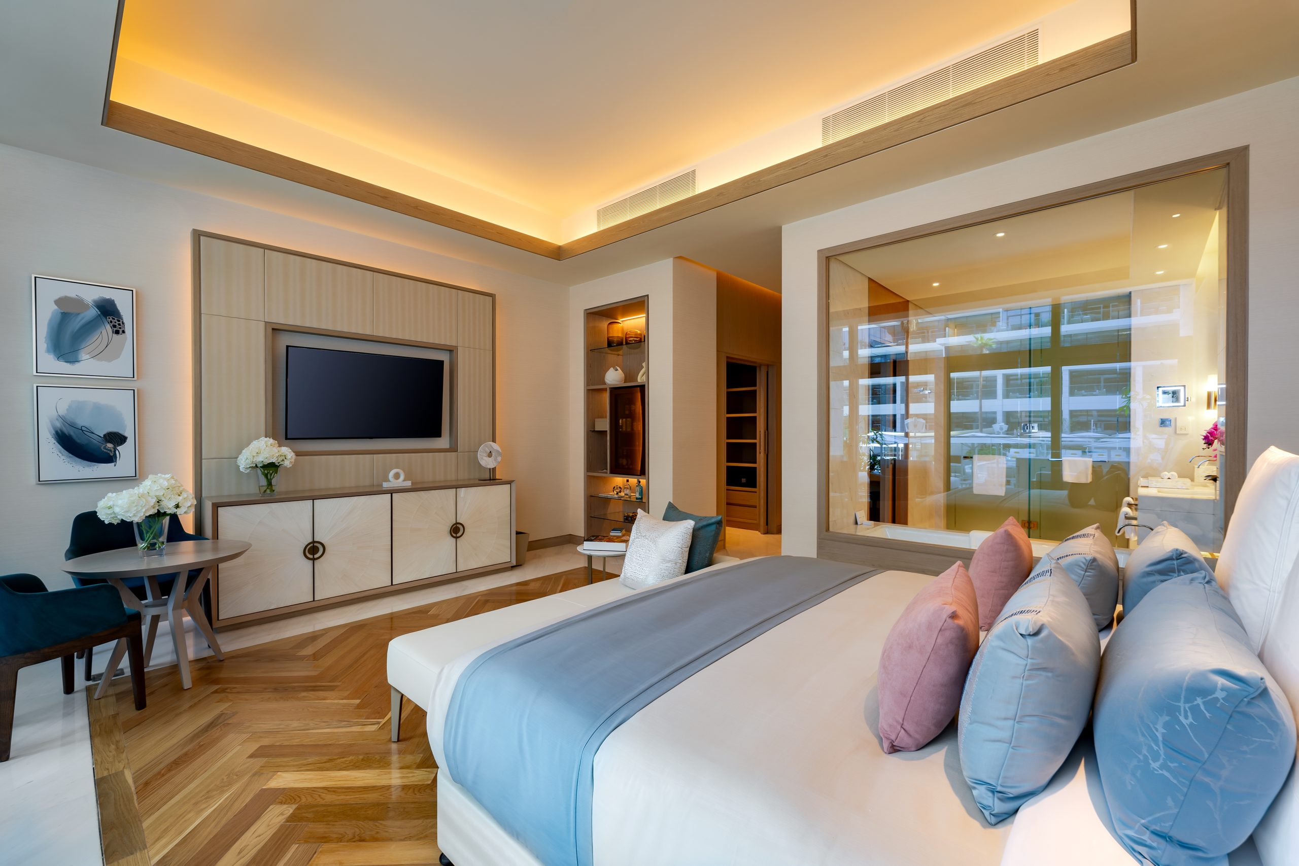 CINCO LUXE JBR