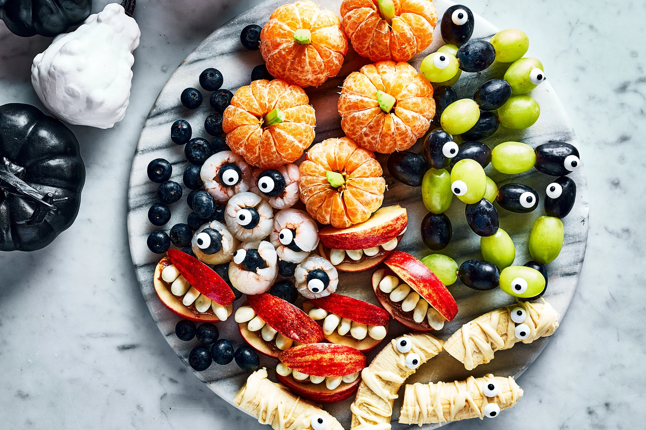Freaky-fruit-platter-6628f2a Aperitivos para la fiesta de Halloween