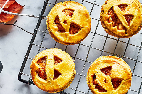 15 Halloween party snacks