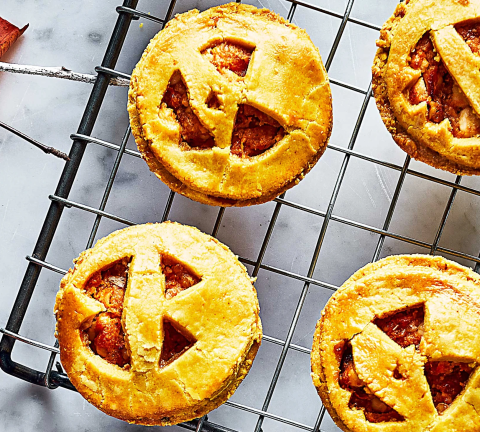 15 Halloween party snacks