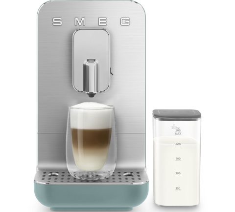 Gadget Review: Smeg Bean to Cup Coffee Machine with Integrated Milk System