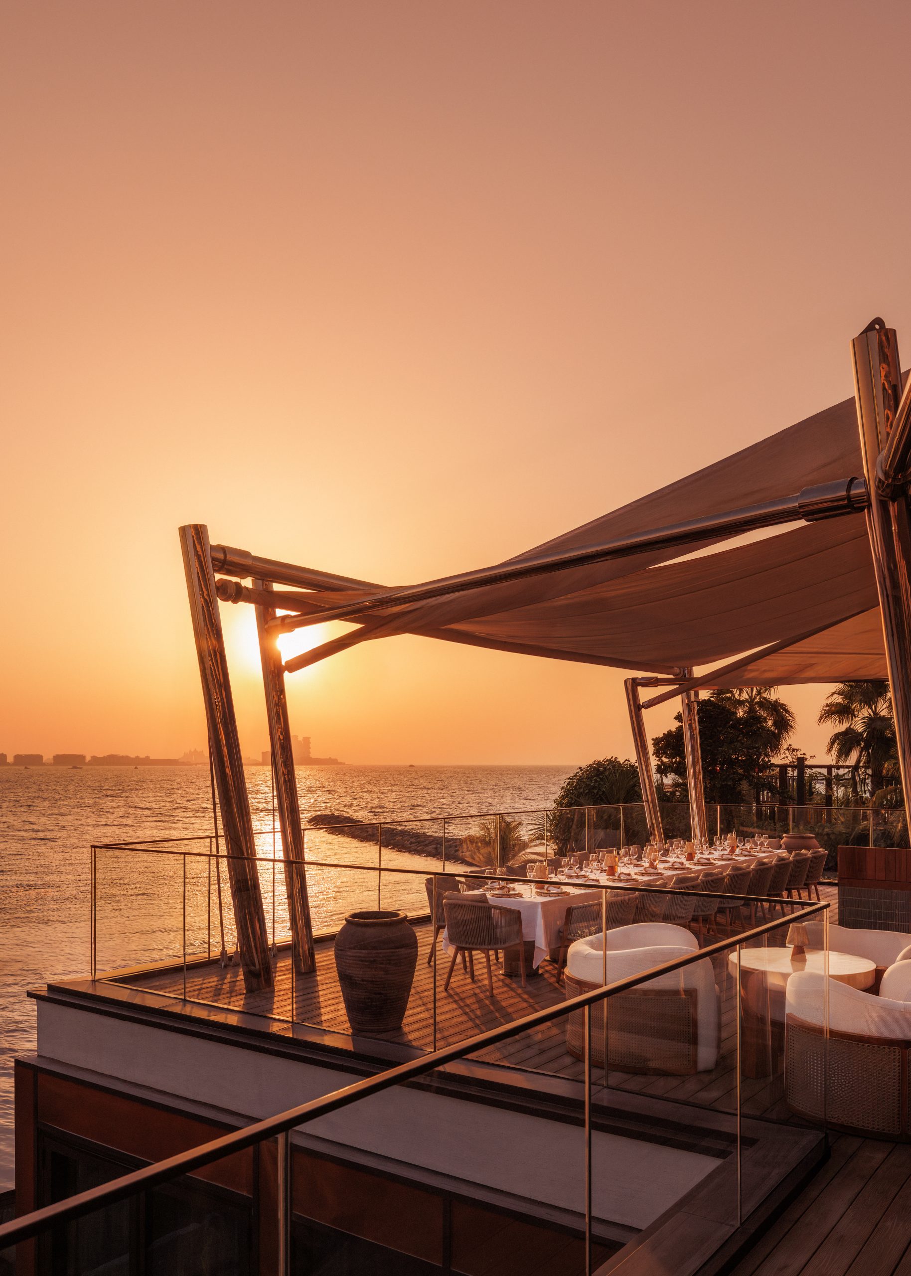 250930_JMAA_P5_Iliana_Roof_Terrace_Table_1248_MASTER_V2