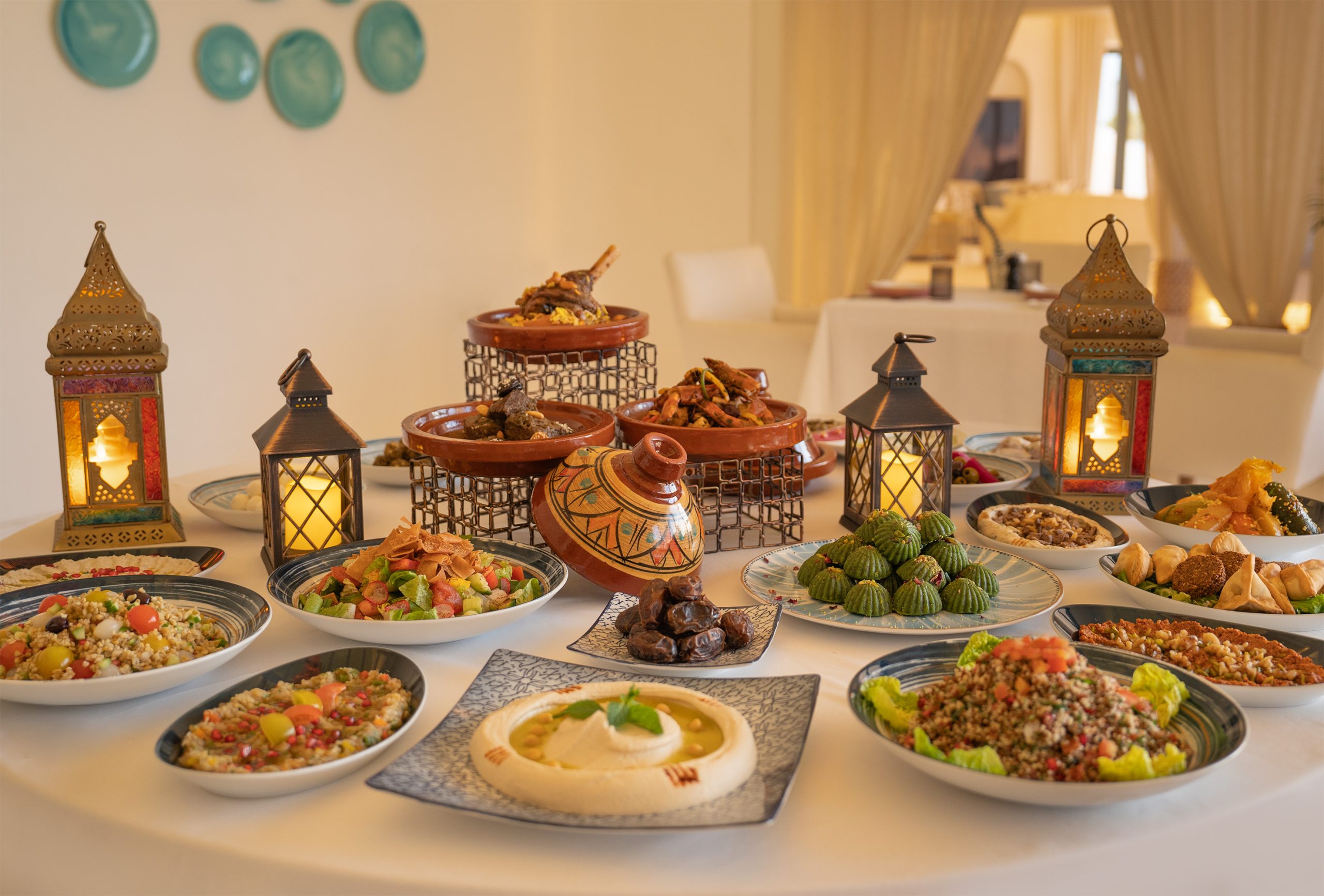 Iftar Feast - Anantara Santorini Abu Dhabi Retiro