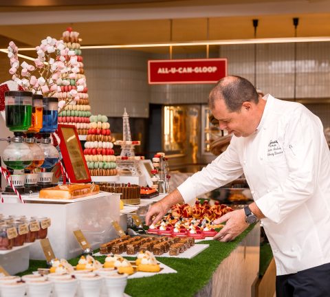 Summer dining at Fairmont The Palm
