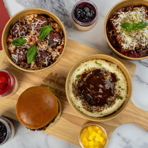 WIN A WEEK OF MEALS FROM MEALS ON ME, WORTH AED500