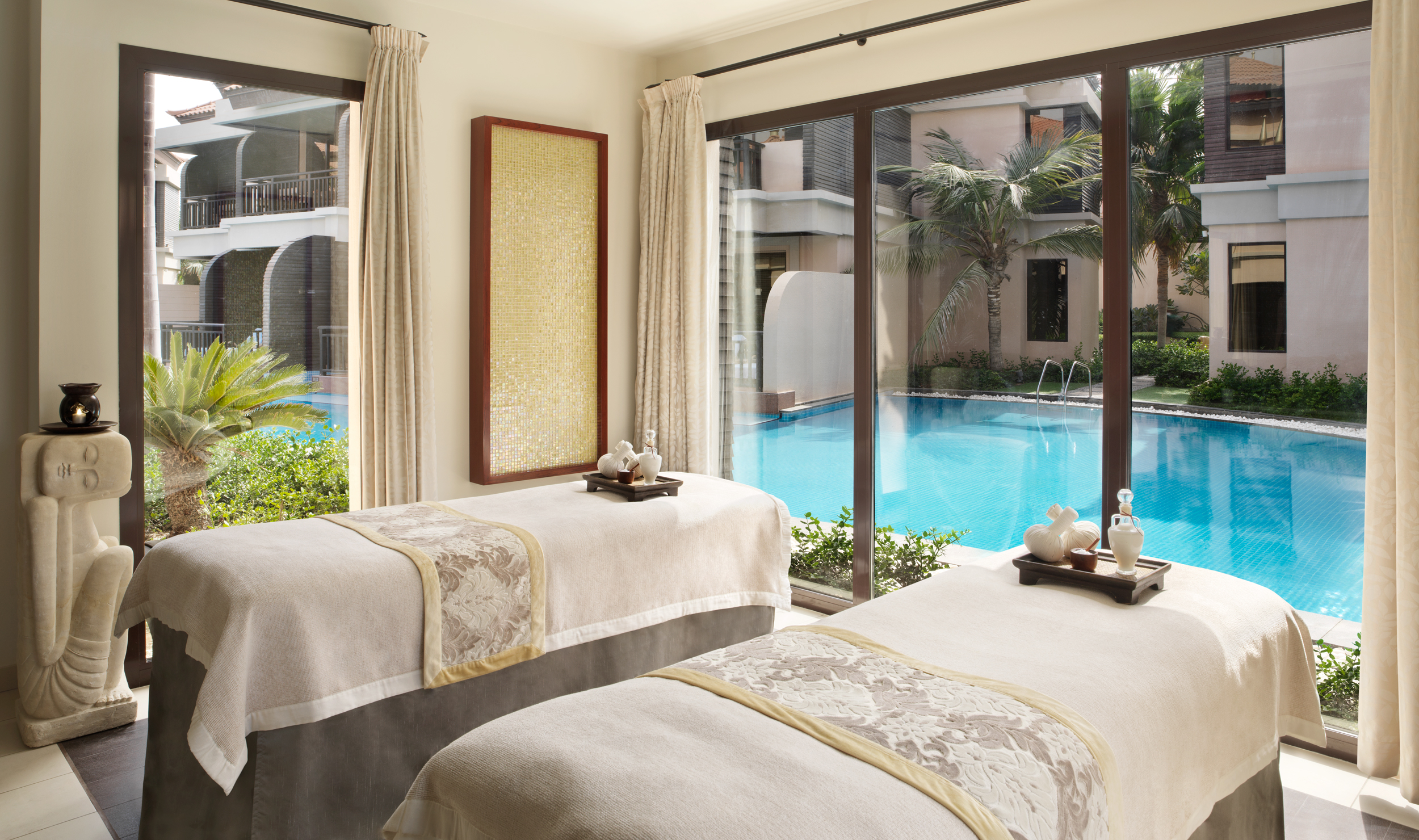 Anantara_The_Palm_Dubai_Resort_Anantara_Spa_Couple_Treatment_Room