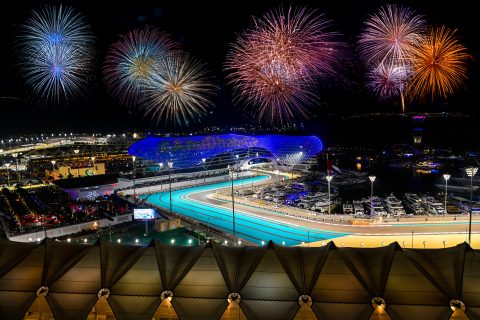Celebrate the Abu Dhabi Grand Prix Finale at Luna Lounge by CÉ LA VI
