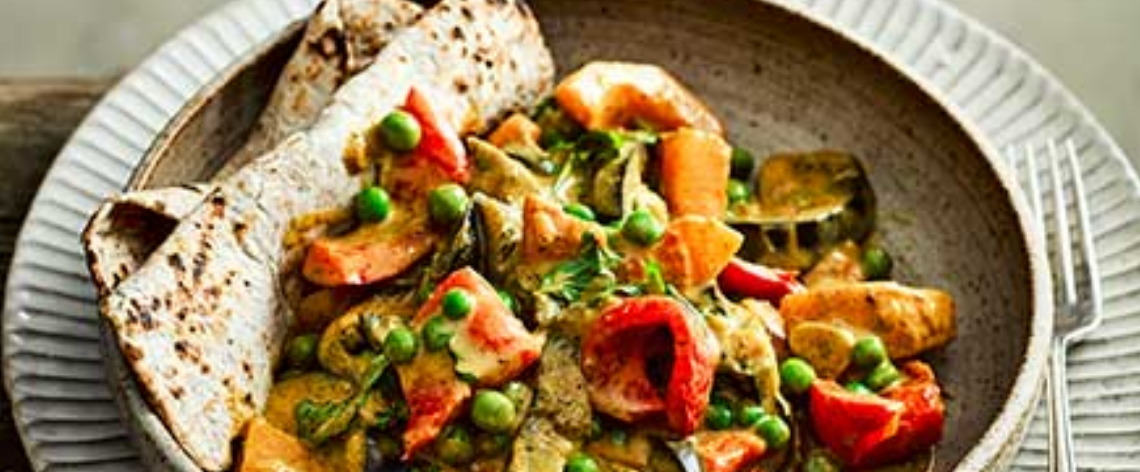 Slow cooker vegetable curry