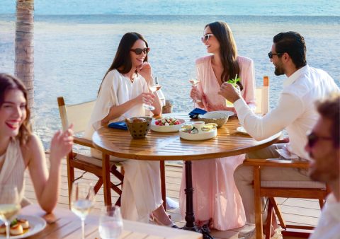 A laid-back beachfront brunch at Anantara The Palm Dubai Resort