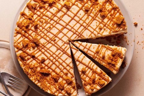 3 easy no-bake cheesecakes with 6 ingredients or less