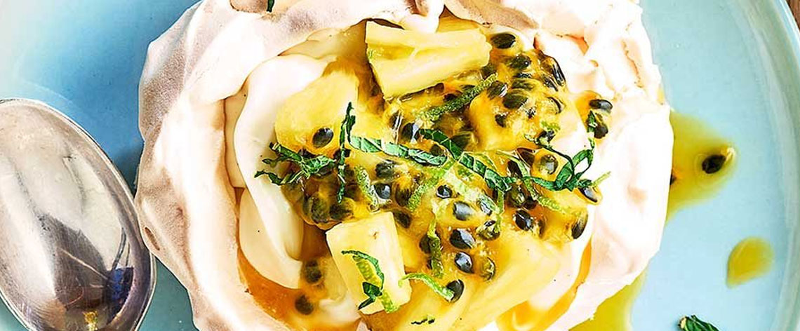 Vanilla pavlova with pineapple & passion fruit